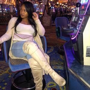 Meet your Posher, Jaz